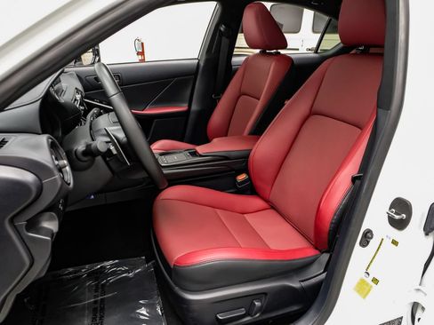 Used 2024 Lexus IS 350 F Sport RWD image 34