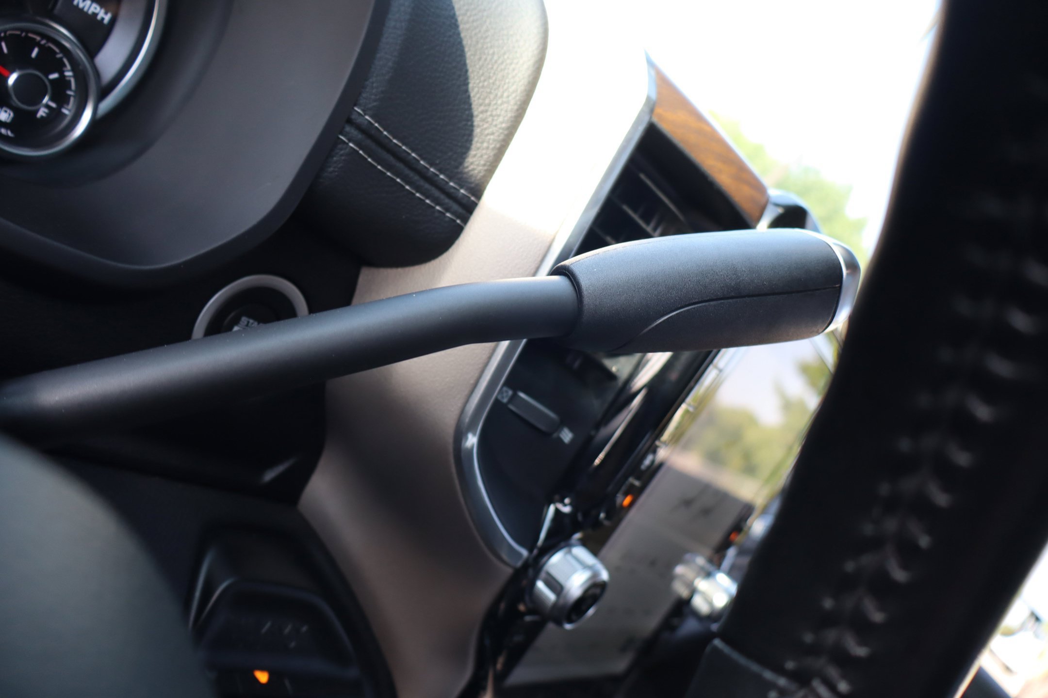 Used 2022 RAM 3500 Laramie AWD/4WD image 19