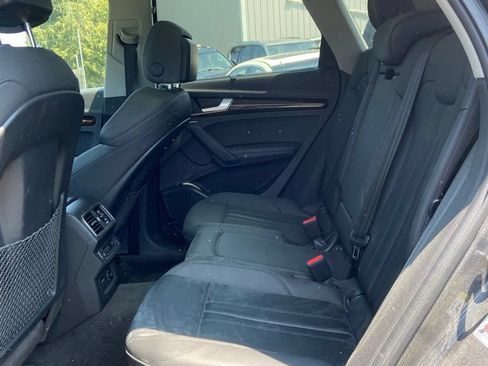 Used 2019 Audi Q5 Prestige w/ Prestige Package AWD/4WD image 12