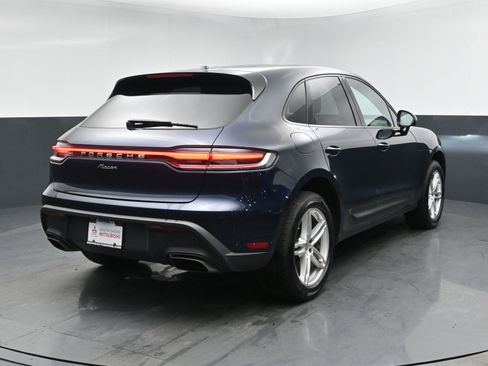 Used 2022 Porsche Macan AWD/4WD image 20