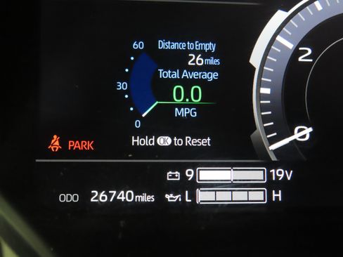 Used 2024 Toyota Sequoia Limited image 34