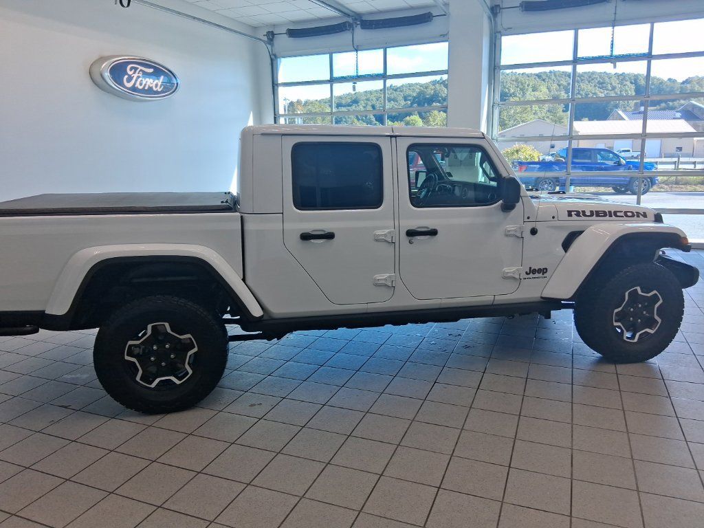 Used 2023 Jeep Gladiator Rubicon w/ Cold Weather Group AWD/4WD image 21