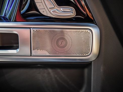 Used 2025 Mercedes-Benz G 550 image 36