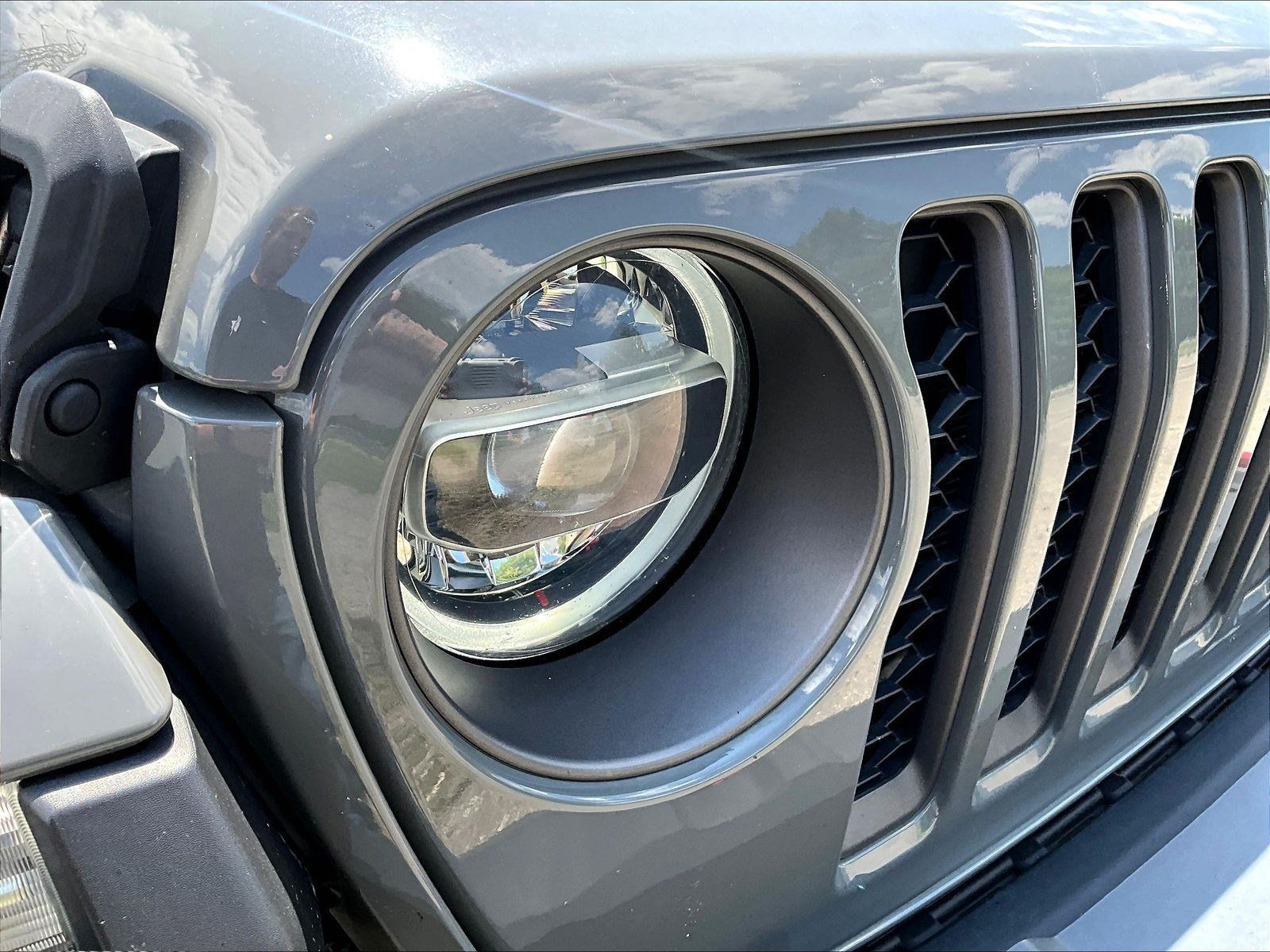 Used 2021 Jeep Gladiator Rubicon AWD/4WD image 32