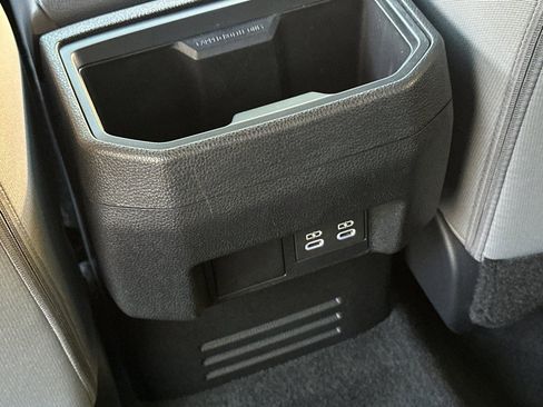 Used 2024 Toyota Tacoma TRD Sport image 31