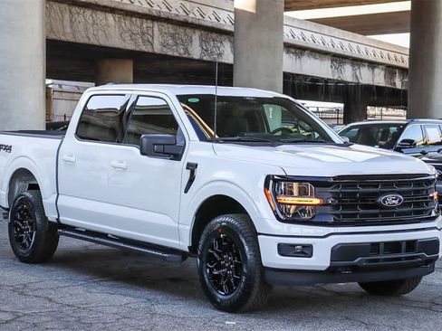 New 2026 Ford F150 XLT image 3