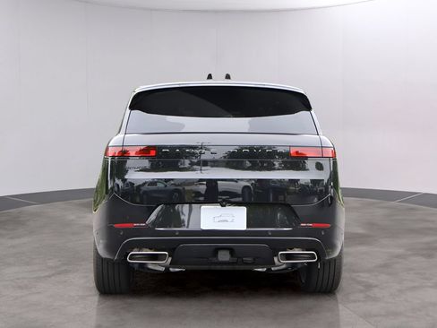 New 2026 Land Rover Range Rover Sport Dynamic SE AWD/4WD image 6