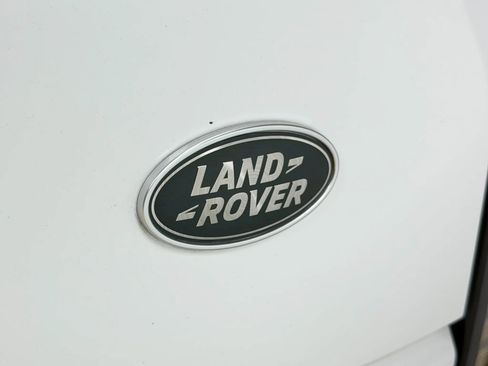Used 2016 Land Rover Range Rover HSE AWD/4WD image 11