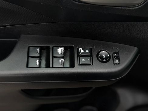 Used 2015 Honda CR-V LX image 30