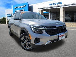 Used 2024 Kia Seltos S AWD/4WD video 1