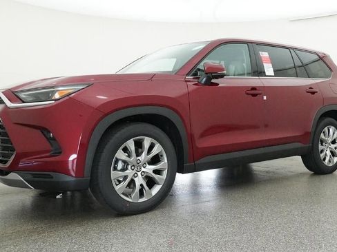 New 2026 Toyota Grand Highlander FWD image 17