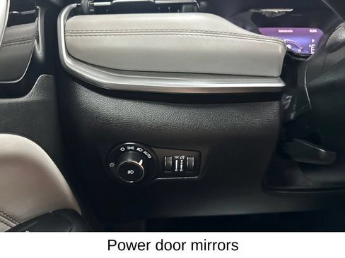 Used 2025 Jeep Compass Limited AWD/4WD image 41