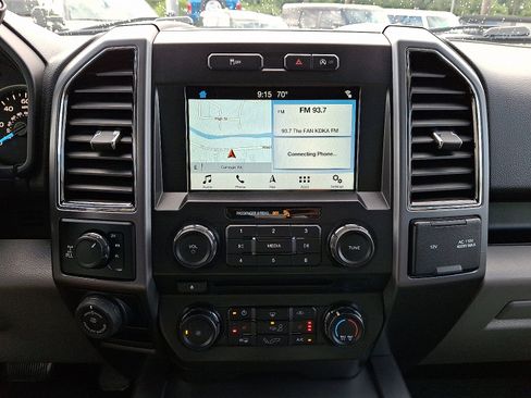 Used 2018 Ford F150 XLT w/ Equipment Group 302A Luxury AWD/4WD image 16