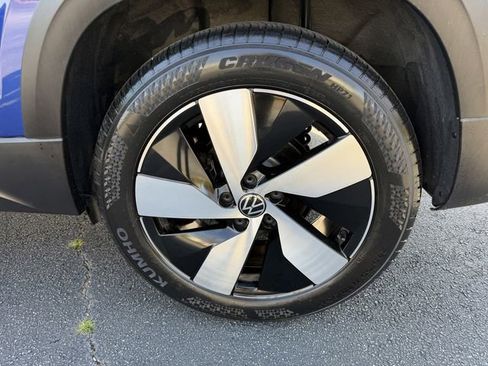 Used 2023 Volkswagen Taos S image 46