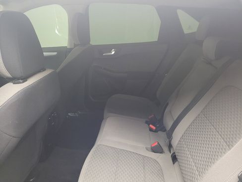 Used 2020 Ford Escape SE FWD image 18