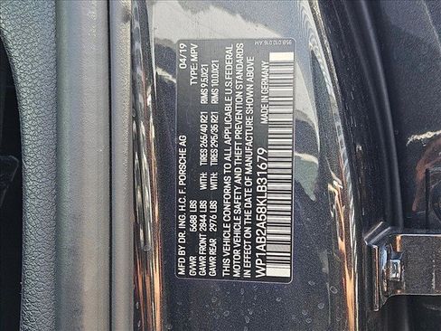 Used 2019 Porsche Macan S AWD/4WD image 30