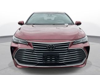 Used 2020 Toyota Avalon Limited w/ Advanced Safety Package video 3