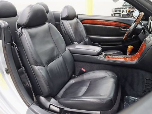 Used 2006 Lexus SC 430 Convertible RWD image 23