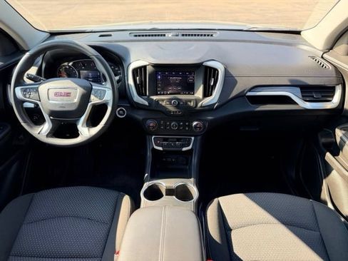 Used 2023 GMC Terrain SLE w/ Driver Convenience Package FWD image 22