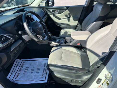 Used 2019 Subaru Forester Limited image 24