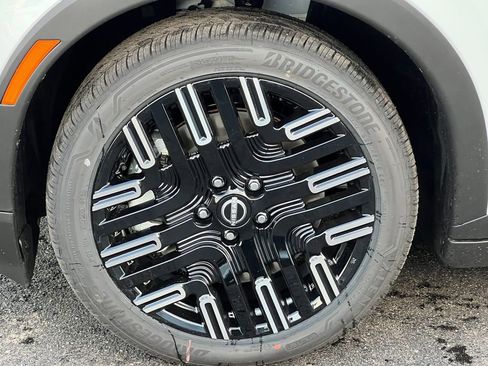 New 2026 Nissan Leaf Platinum+ image 5