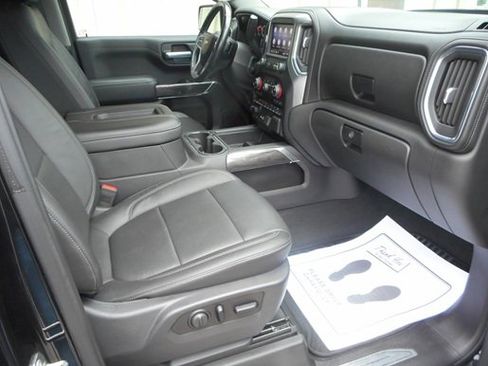 Used 2019 Chevrolet Silverado 1500 LTZ w/ LTZ Plus Package image 10