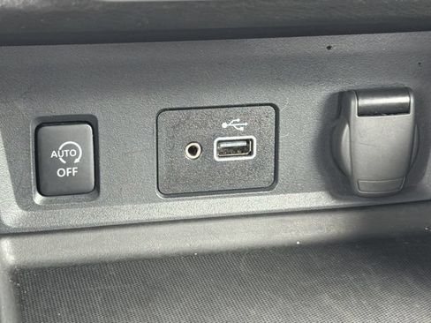 Used 2024 Nissan Sentra S FWD image 15