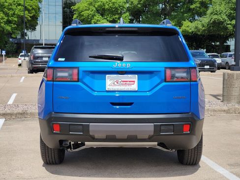 New 2026 Jeep Cherokee Laredo AWD/4WD image 5