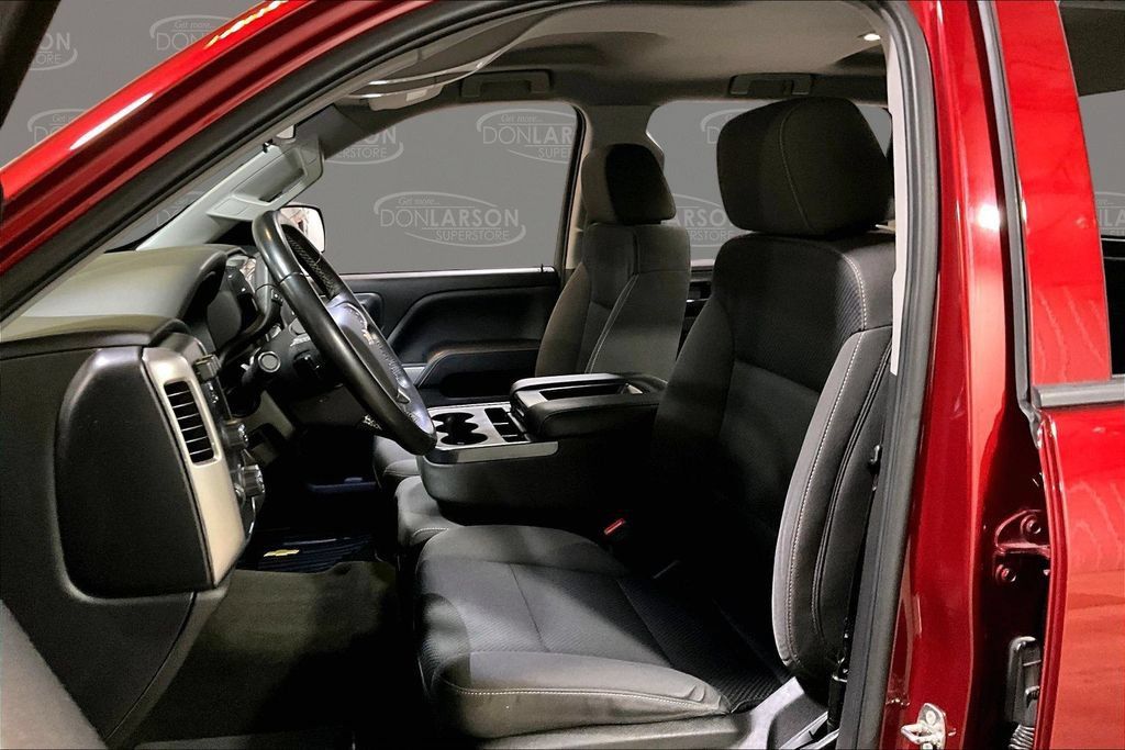 Used 2018 Chevrolet Silverado 1500 LT w/ All Star Edition AWD/4WD image 17