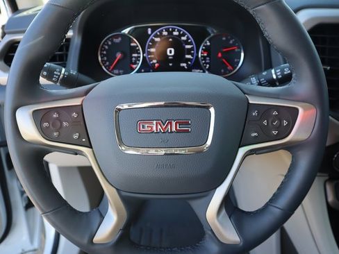 Used 2023 GMC Acadia Denali w/ Denali Ultimate Package image 32