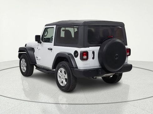 Used 2021 Jeep Wrangler Sport image 5