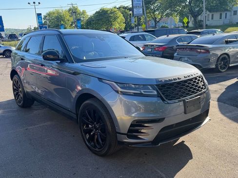 Used 2018 Land Rover Range Rover Velar R-Dynamic SE AWD/4WD image 8