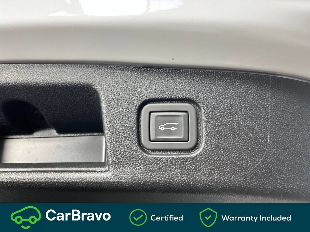 Used 2024 Chevrolet Blazer EV LT AWD/4WD image 14