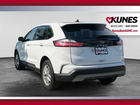 Used 2024 Ford Edge SEL AWD/4WD image 8