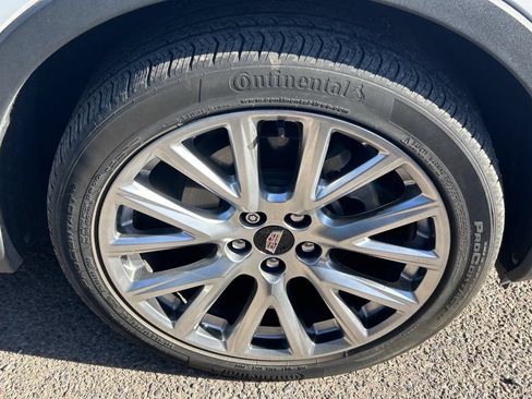 Used 2019 Cadillac XT4 Sport AWD/4WD image 9