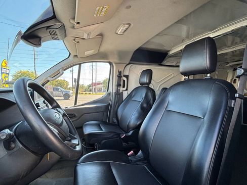 Used 2020 Ford Transit 150 Low Roof RWD image 5