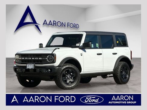 New 2025 Ford Bronco Big Bend w/ Black Diamond Package AWD/4WD image 1