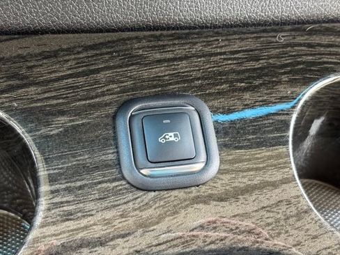 Used 2021 Mercedes-Benz Sprinter 3500 image 31