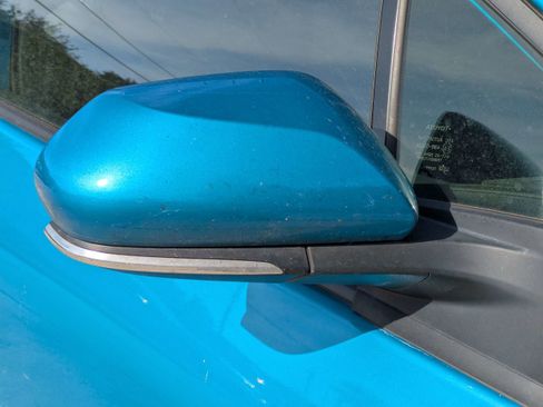 Used 2022 Toyota Prius Prime XLE image 12