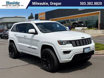 Used 2018 Jeep Grand Cherokee Altitude