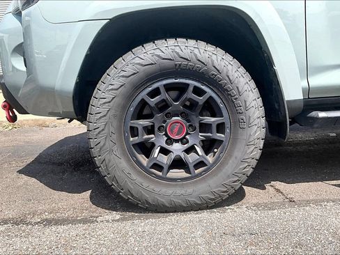 Used 2021 Toyota 4Runner TRD Pro AWD/4WD image 4