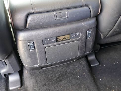 Used 2023 Nissan Armada Platinum w/ Captain's Chairs Package image 20