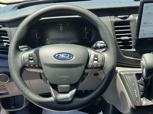 New 2026 Ford Transit 250 148 Medium Roof w/ Load Area Protection Package RWD image 18
