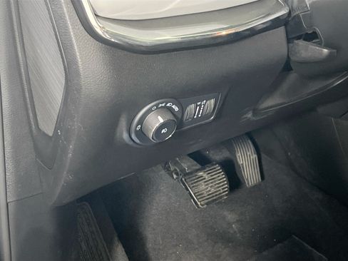 Used 2022 Jeep Compass Limited w/ Elite Group AWD/4WD image 10