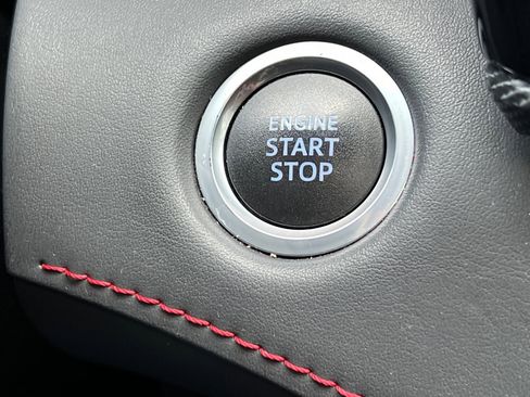 Used 2021 Toyota Highlander XSE image 29