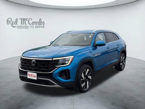 Used 2024 Volkswagen Atlas Cross Sport SE FWD image 1