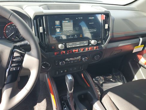 New 2026 Nissan Frontier PRO-4X w/ Pro-4x Convenience Package image 14