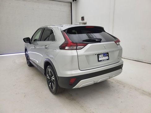 Used 2025 Mitsubishi Eclipse Cross SE image 17