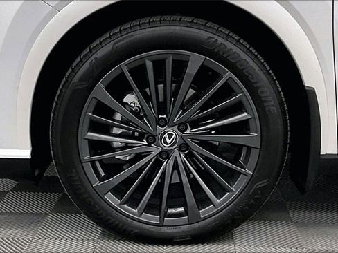 Used 2025 Lexus RX 350 Premium w/ Convenience Package image 8