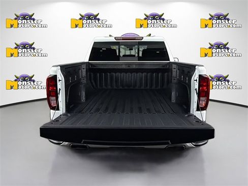 Used 2023 GMC Sierra 1500 Elevation image 23